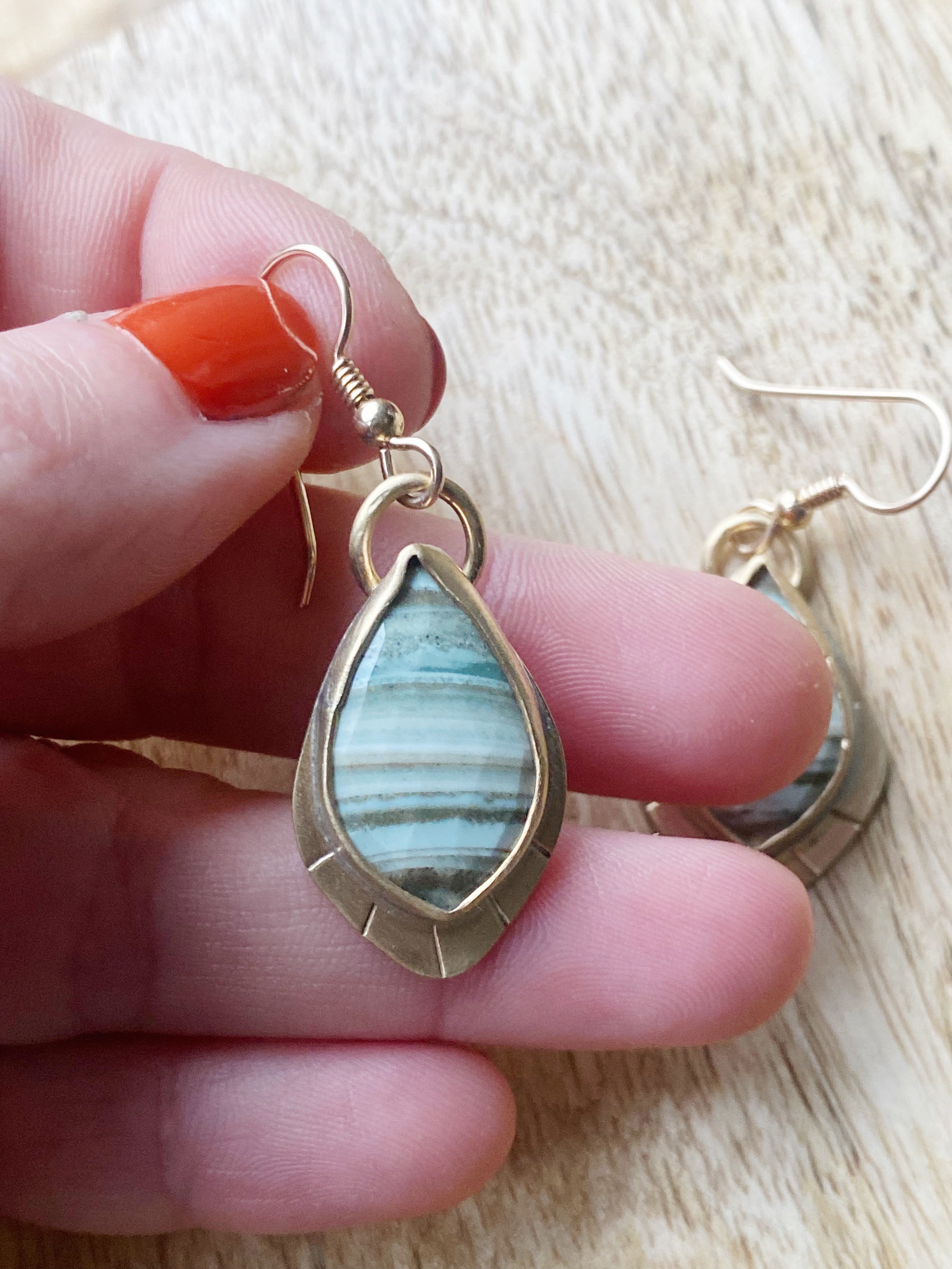 Hoffnung in Streifen Ohrringe