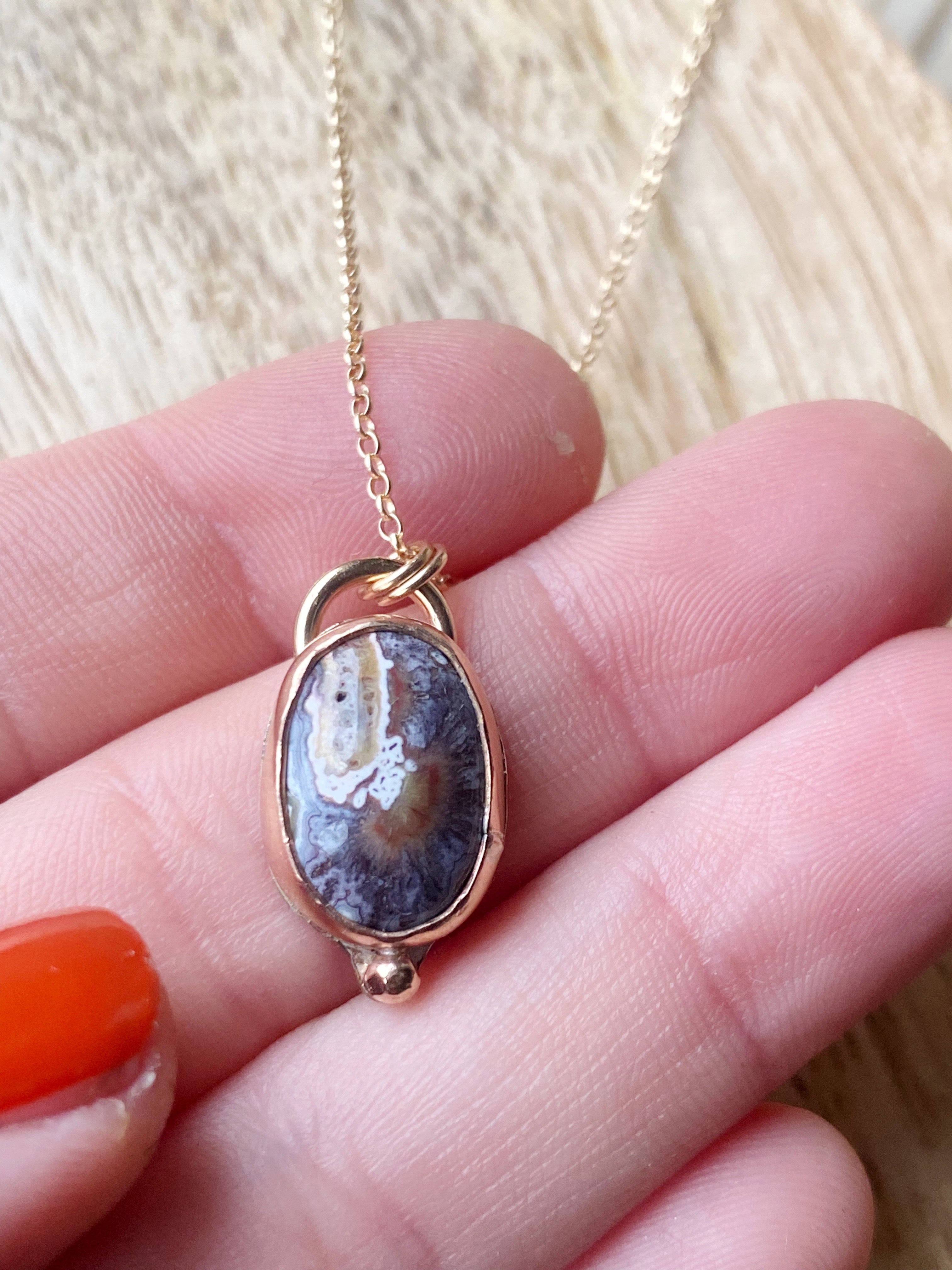 Frieden im Chaos Kette