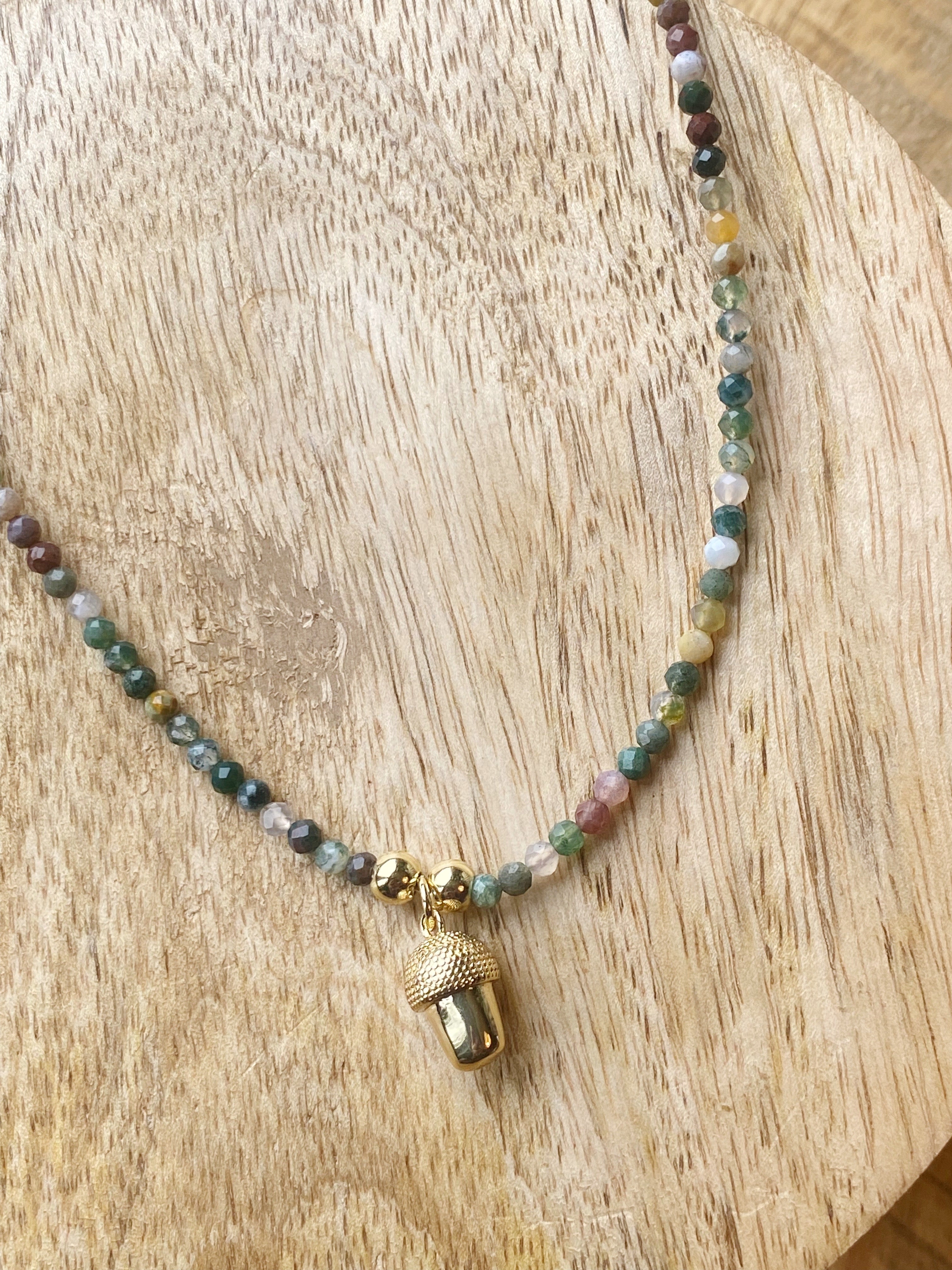 Grüne Leichtigkeit Choker