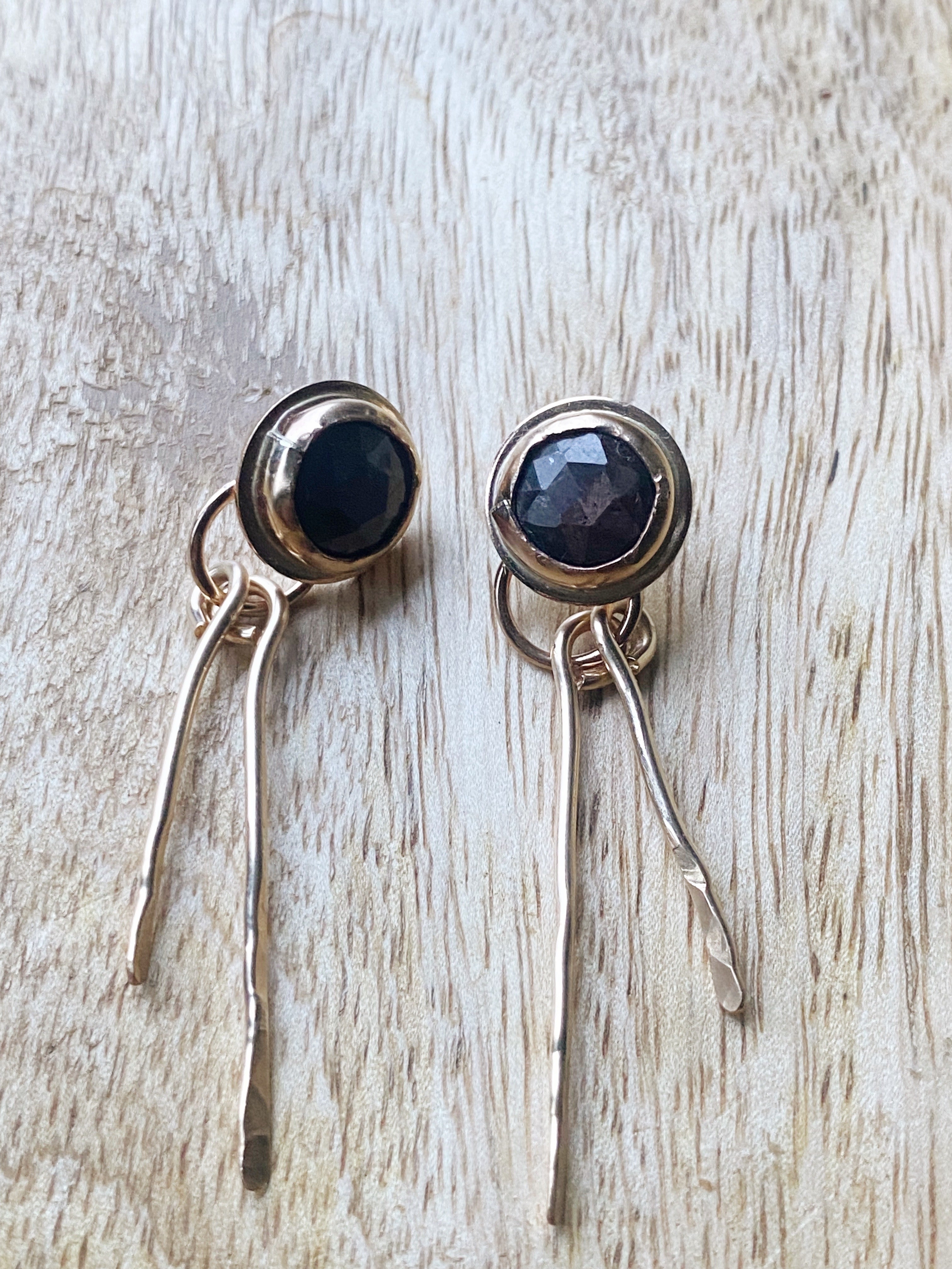 Inneres Strahlen Ohrstecker