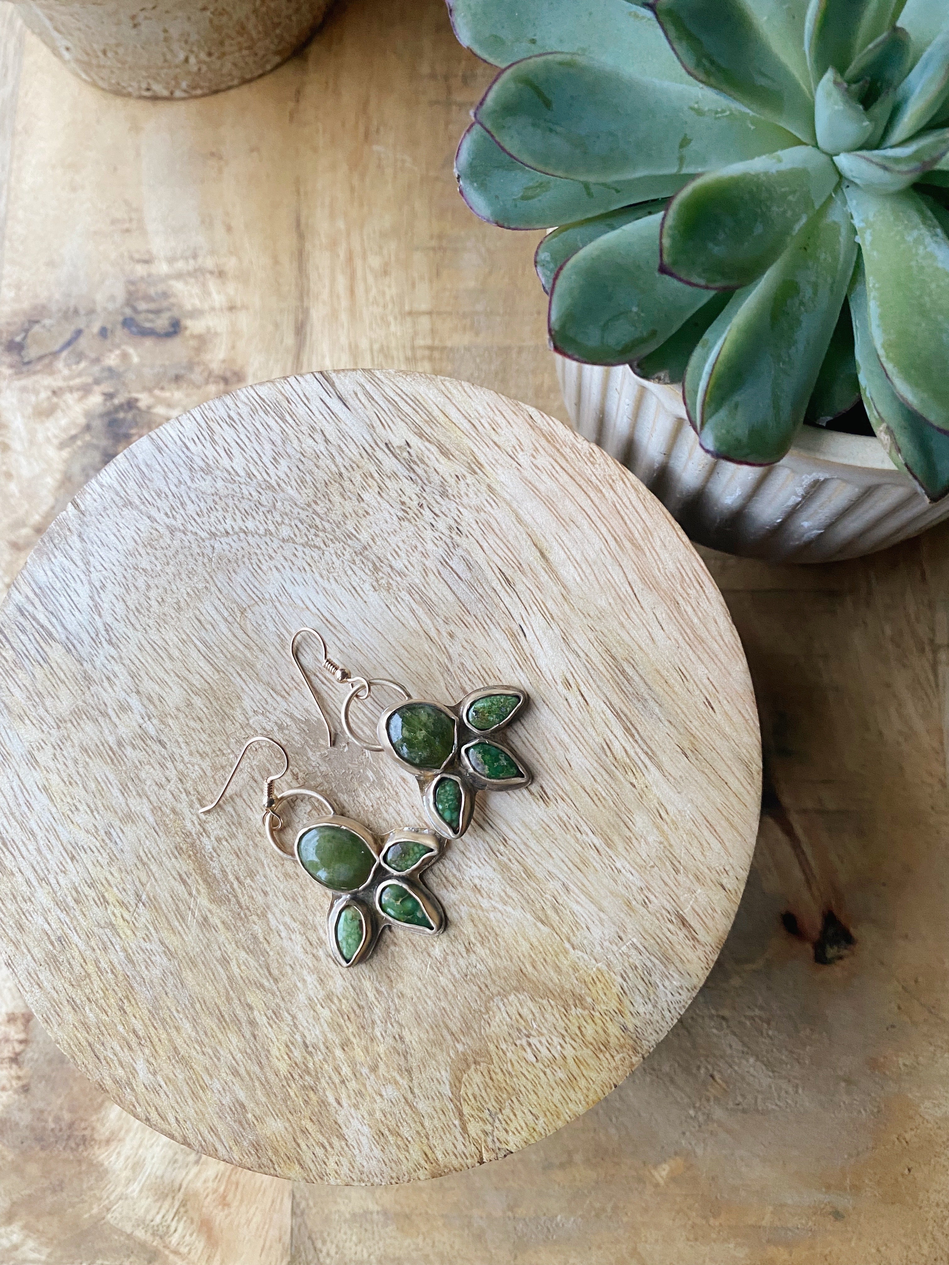 Grünes Selbstvertrauen Ohrringe