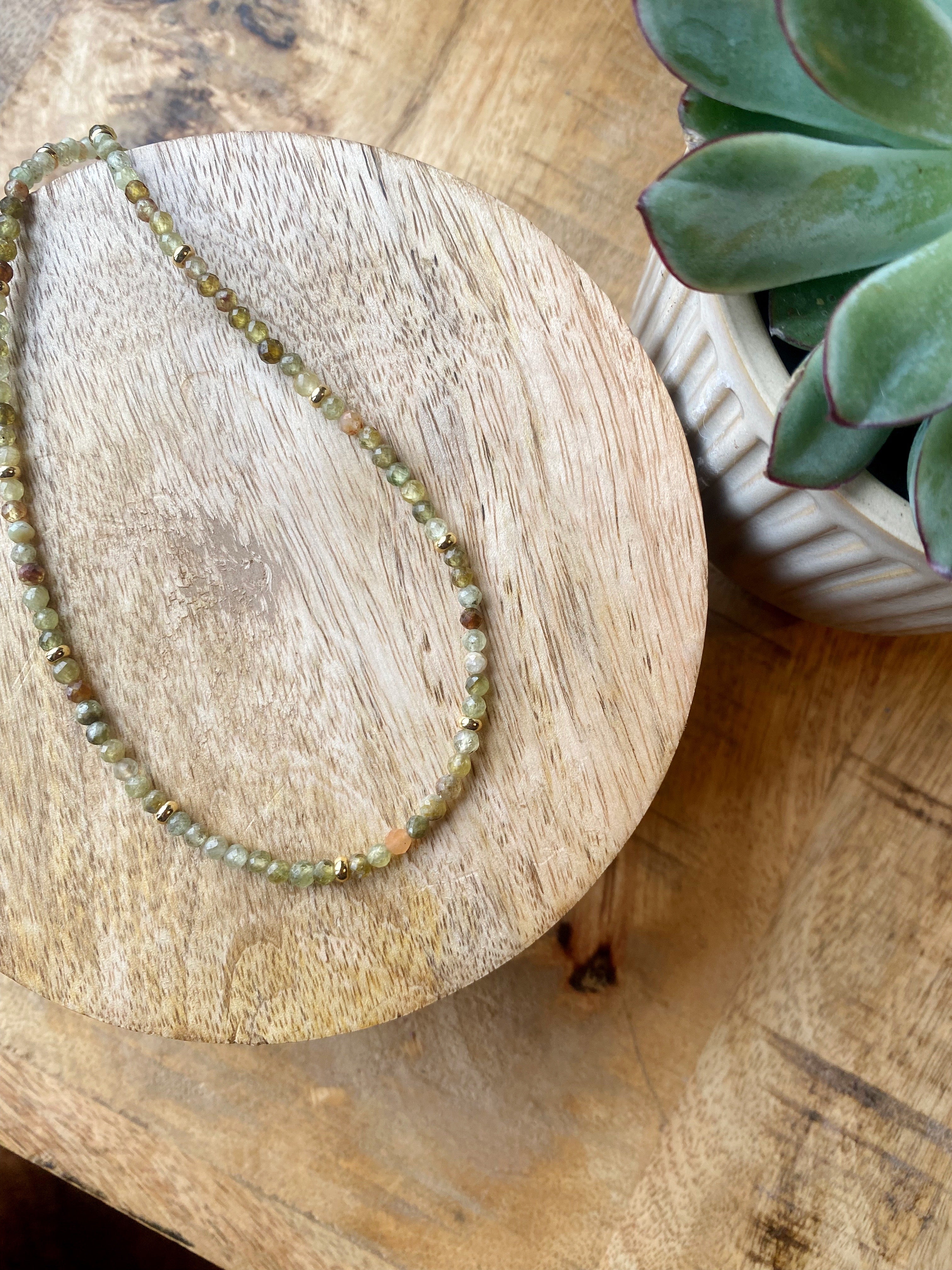 Hoffnung in Jadegrün schicker